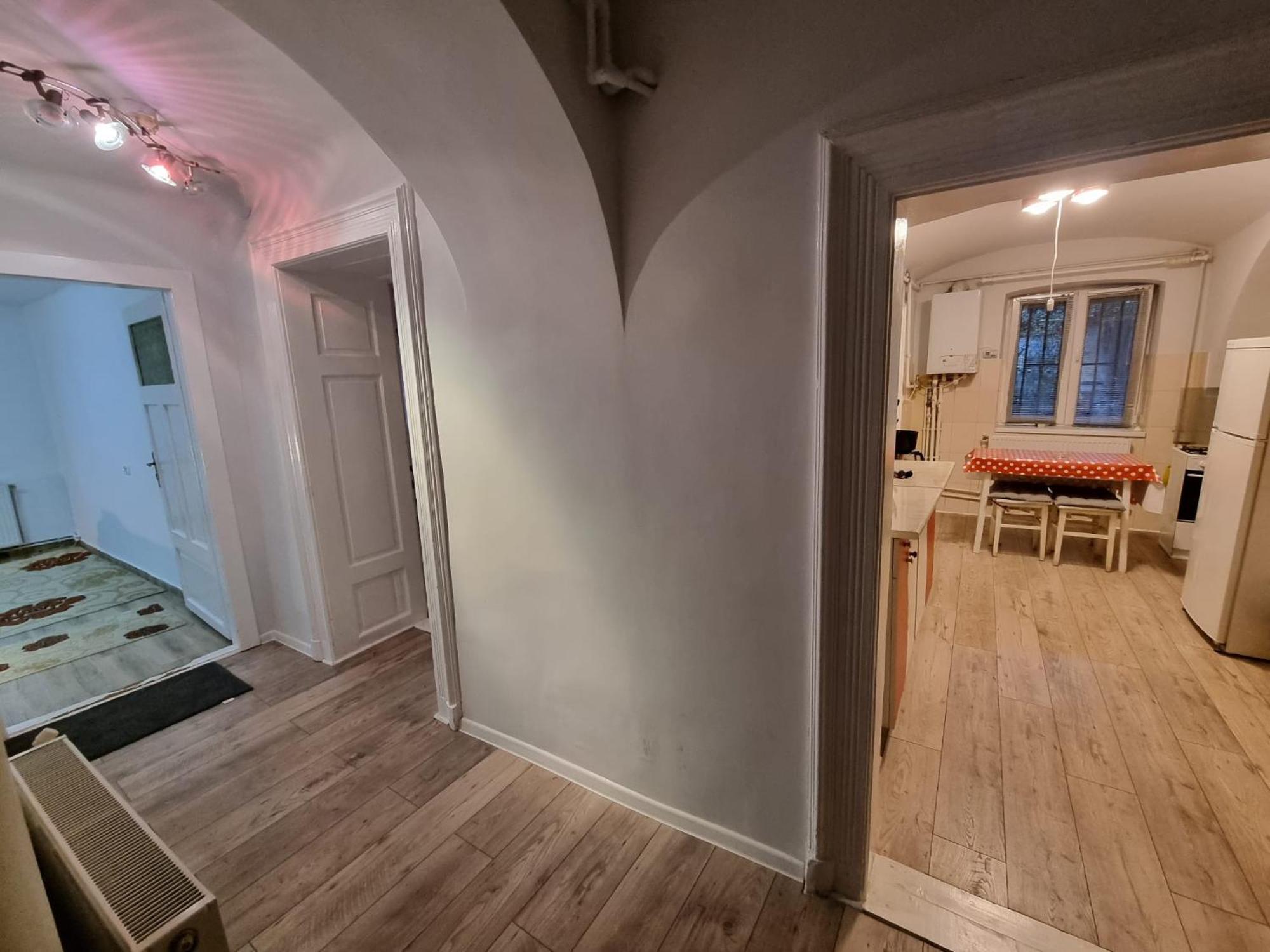 R Castle - 2 Room Apartment Брашов Экстерьер фото